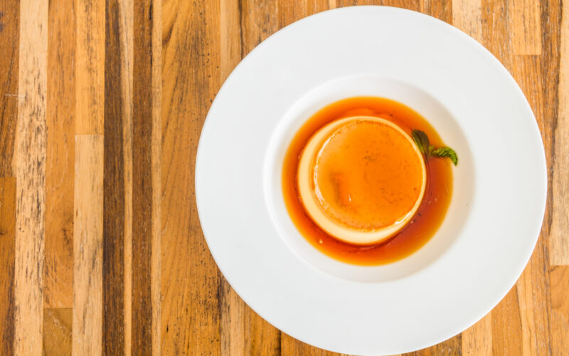 طريقة عمل كريم كراميل بوصفة سهلة ومذاق رائع