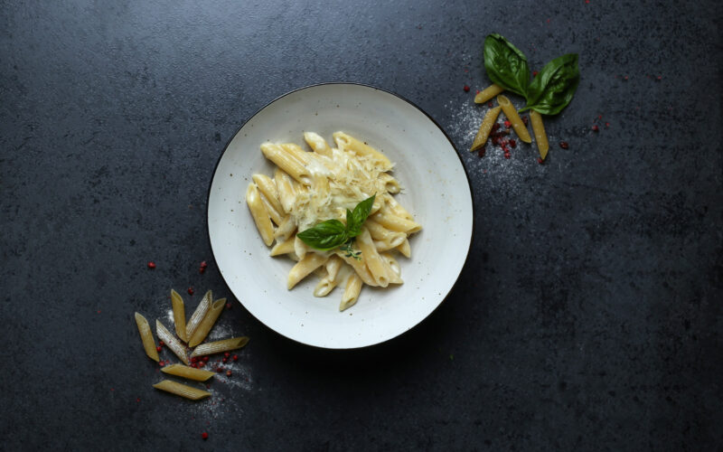 طريقة عمل مكرونة بالوايت صوص بطريقة سهلة وطعم لا يُقاوم